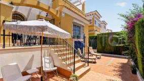 Villa for sale in Los Altos de Marbella