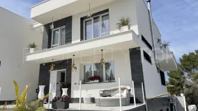 Los Balcones villa for sale