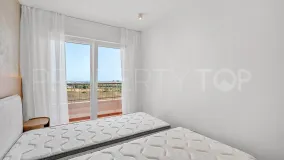 Apartamento de 2 dormitorios a la venta en Punta Prima