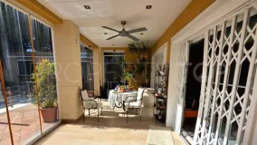 Villamartin, villa con 5 dormitorios a la venta