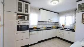 Villa con 5 dormitorios a la venta en Rioja