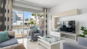 Punta Prima, adosado a la venta con 3 dormitorios