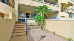 Apartamento en venta con 2 dormitorios en Punta Prima