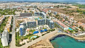 Se vende apartamento en Punta Prima de 2 dormitorios