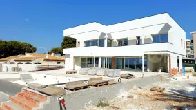 Comprar villa en Punta Prima