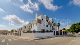 For sale Rioja 3 bedrooms town house