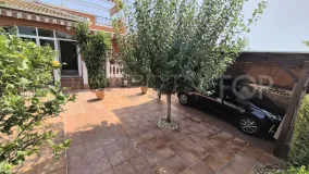 For sale town house in Los Montesinos with 3 bedrooms
