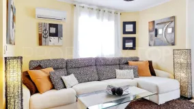 Apartamento a la venta en Villamartin con 3 dormitorios